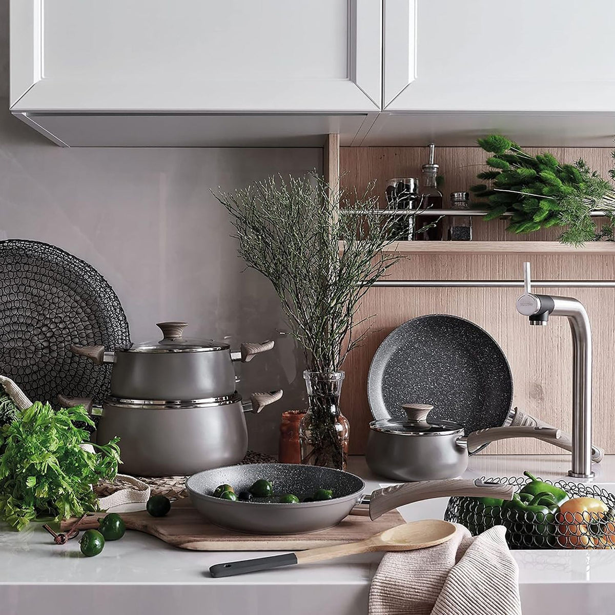 Set Pentole Antiaderenti 5 Pezzi In Rame - Per Induzione, Forno, Con Coperchi - Foto 6