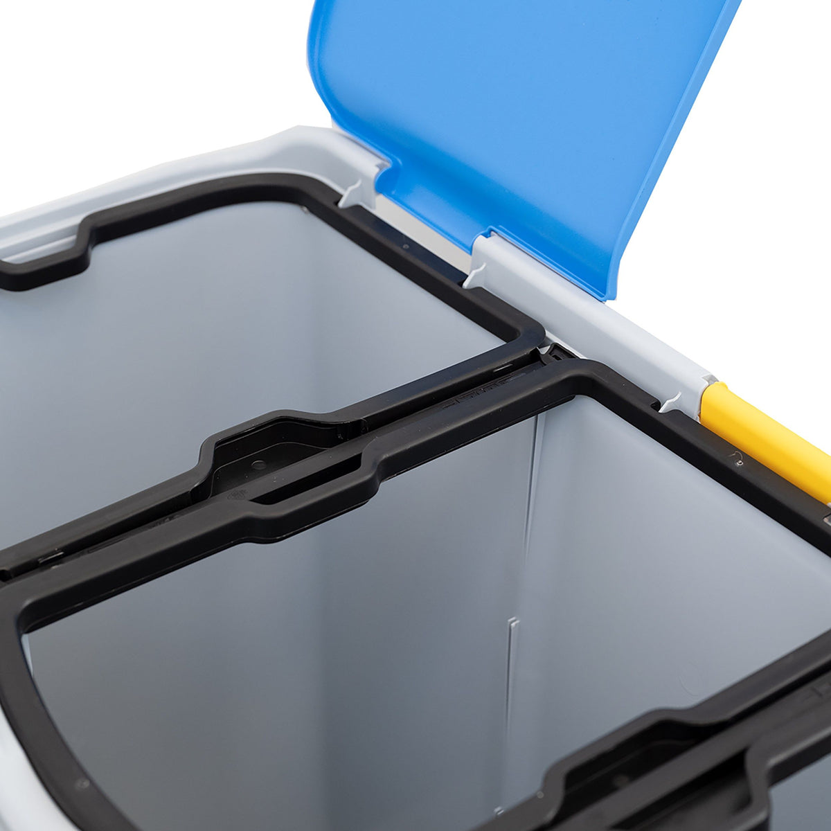 COSEDACASA Set 4 Bidoni Carrellati Per Raccolta Differenziata 80L – Pattumiere Con Ruote E Pedale, Made In Italy