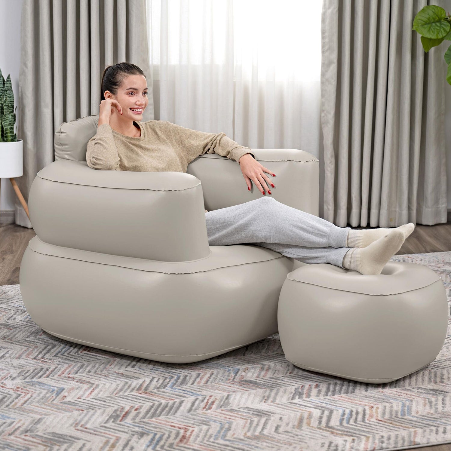 BESTWAY - Poltrona gonfiabile con pouf Comfi Cube
