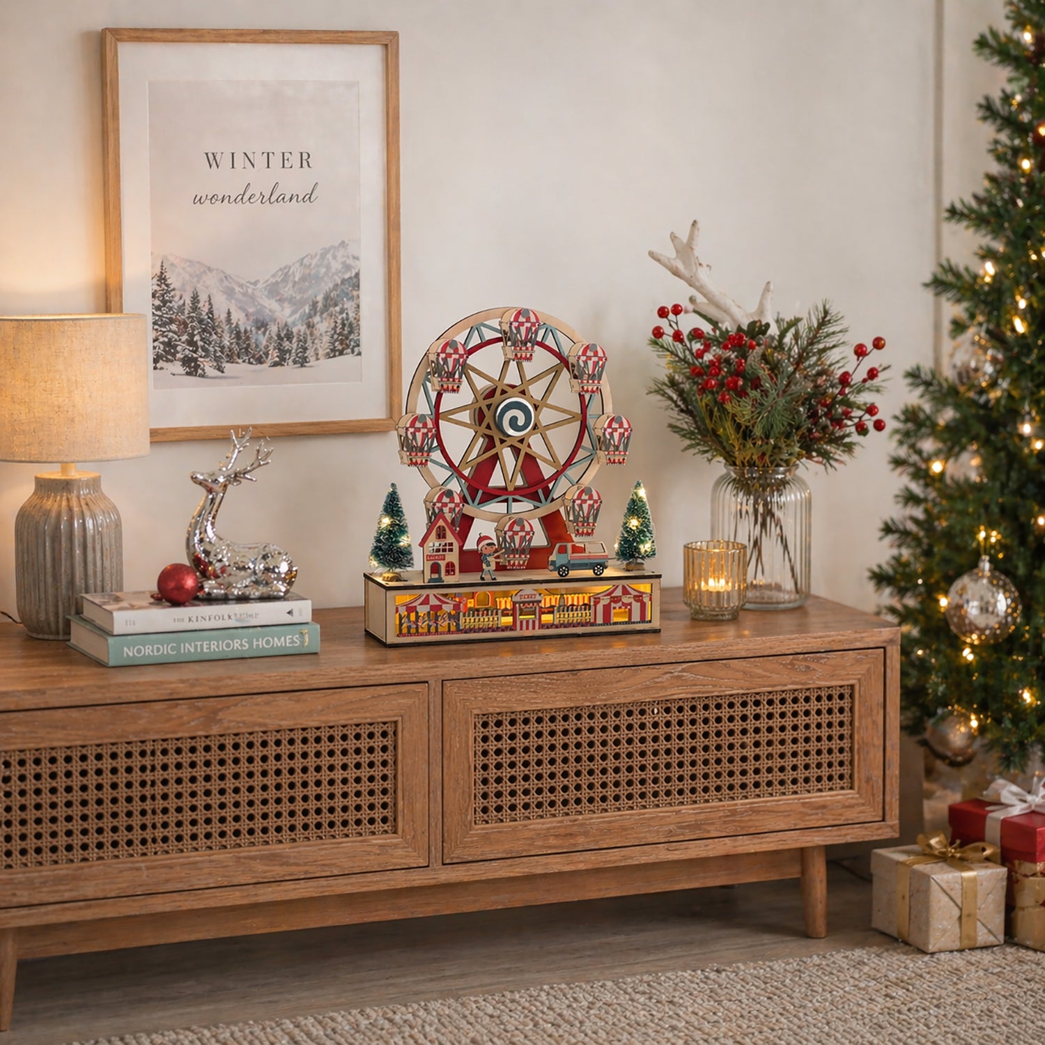 VESTIAMO CASA GRAN NATALE - Decorazione Natalizia Ruota Panoramica in Legno con Movimento e Luci LED - h34x30x8 cm