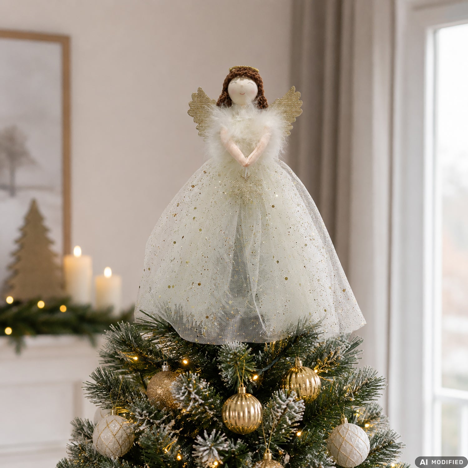 VESTIAMO CASA GRAN NATALE - Puntale Albero di Natale Angelo in Tessuto Bianco con Ali Dorate h30 cm