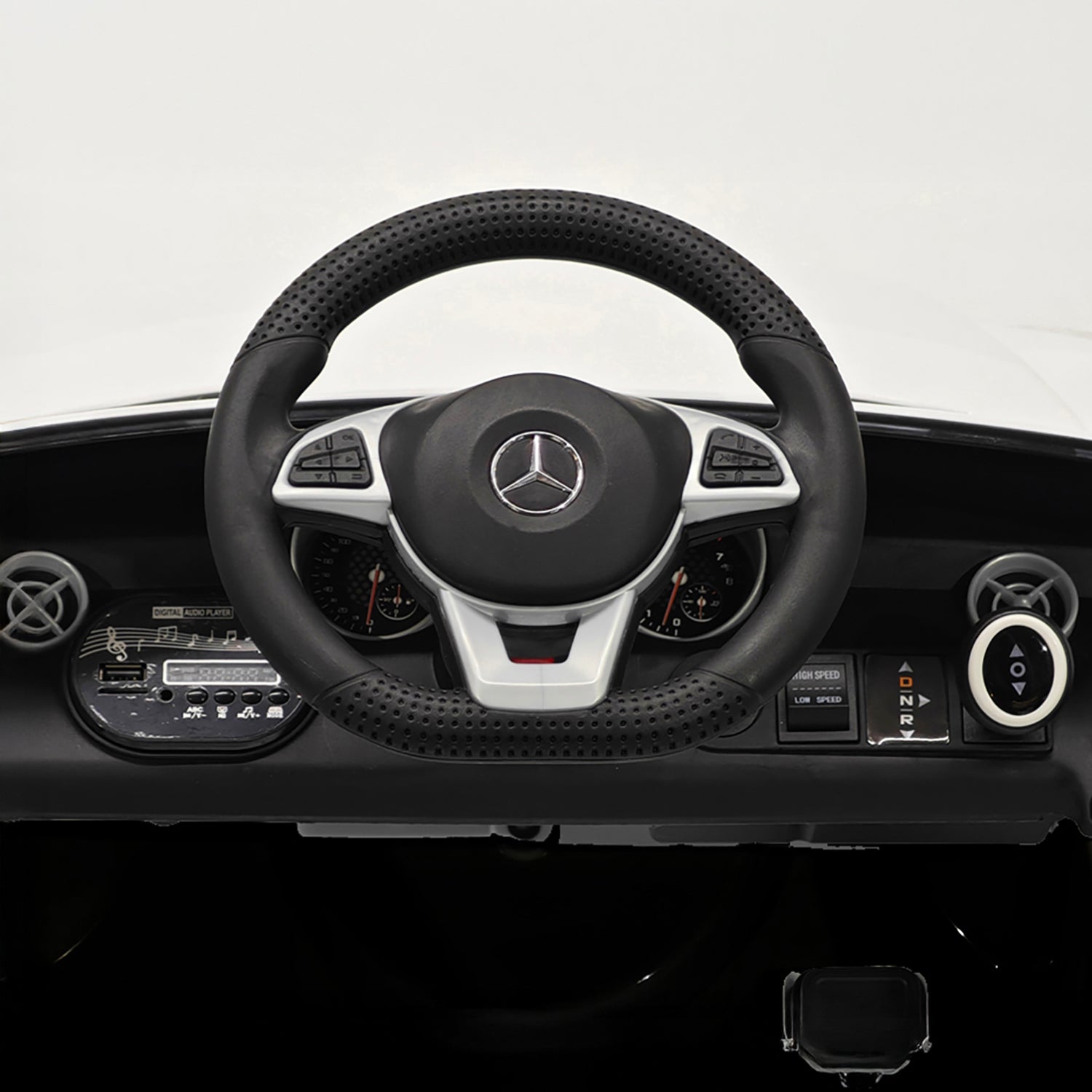 TU GIOCHI - Mercedes-Benz SLC300 Auto Elettrica per Bambini Nera con Radiocomando 3+ Anni