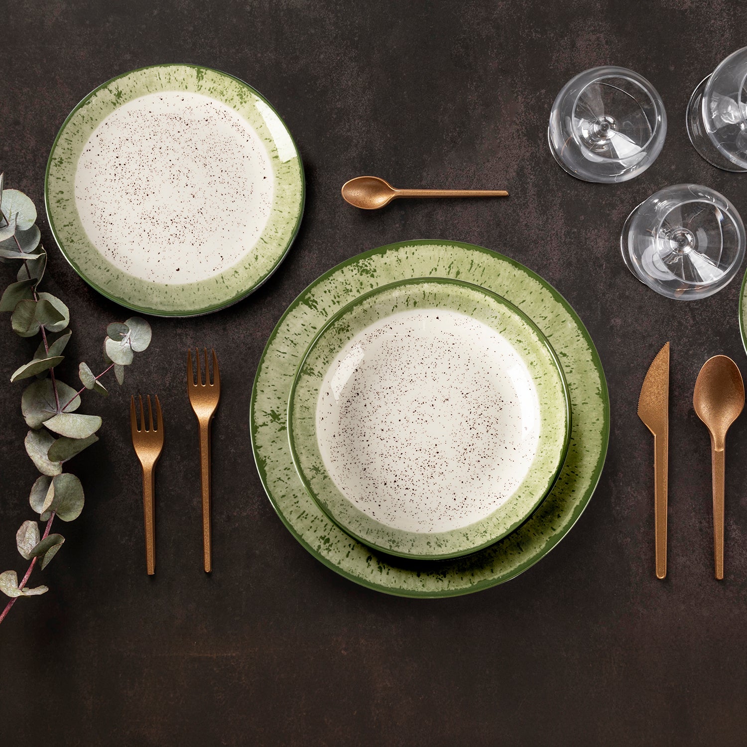 GUSTO CASA - Servizio di piatti in porcellana Demetra Green 18 pezzi