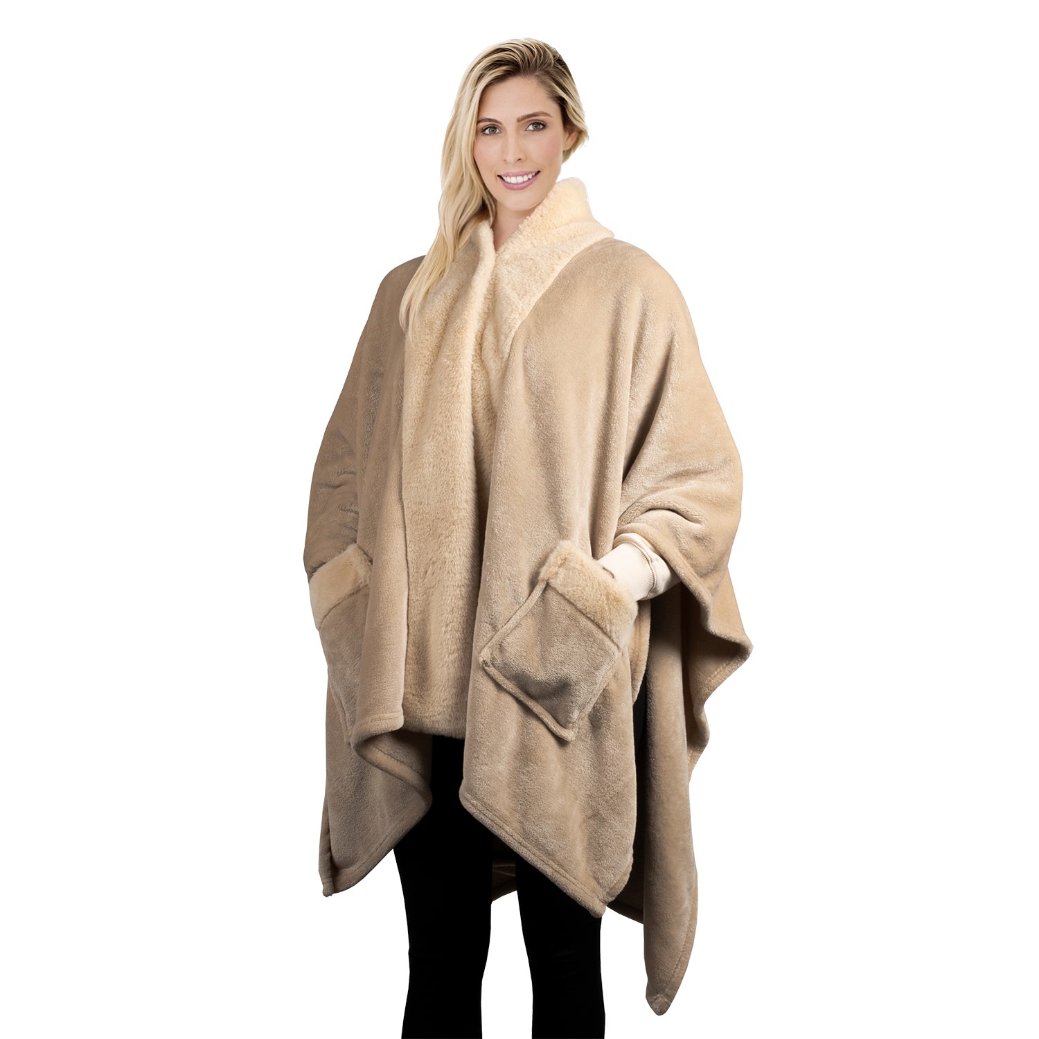 VESTIAMO CASA - Mantella Flannel con Tasche in Pelliccia Sintetica h160x130 cm