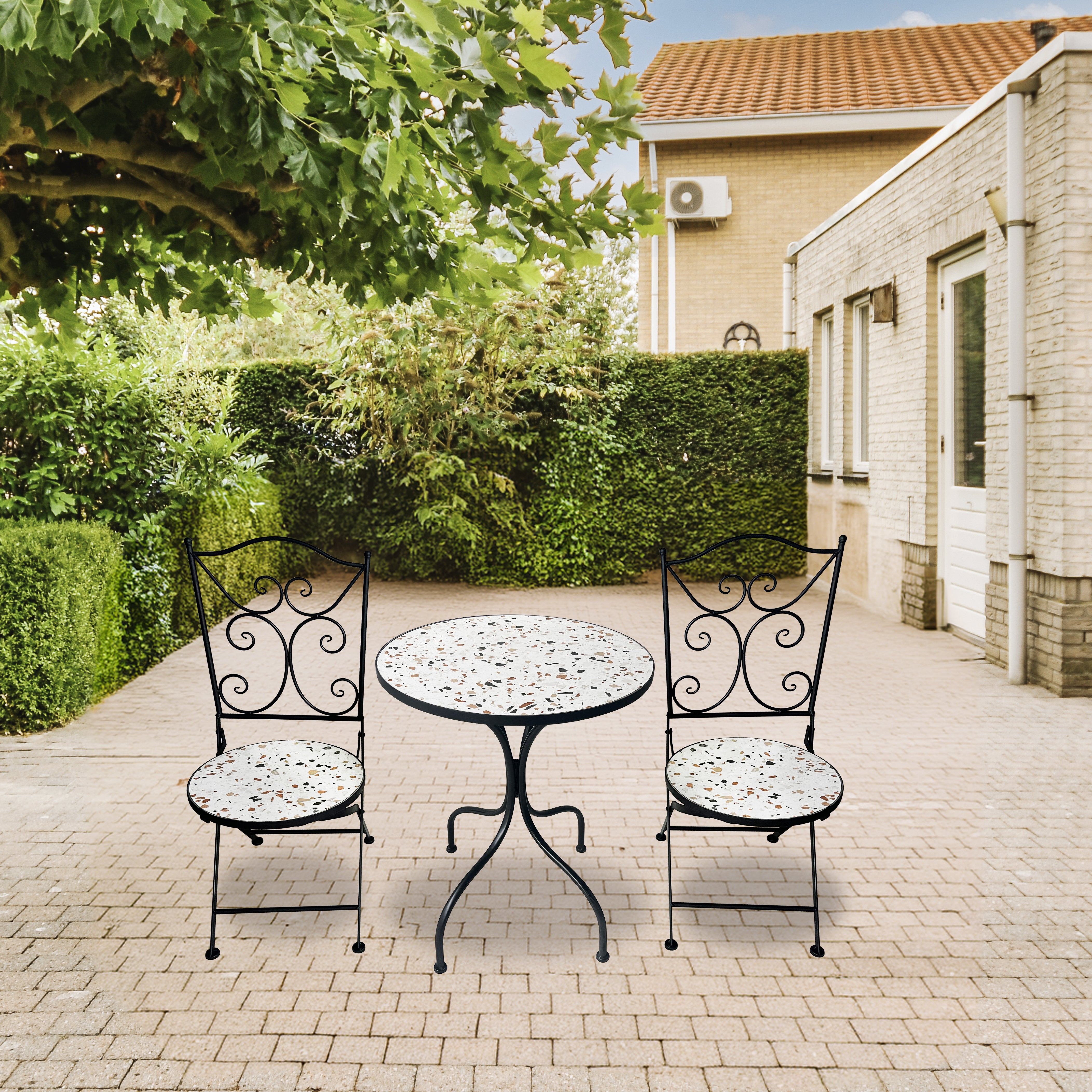 VESTIAMO CASA GIARDINO - Set giardino Bistrot tavolo rotondo 60 cm e 2 sedie in metallo Nero e Top in ceramica Effetto Mosaico