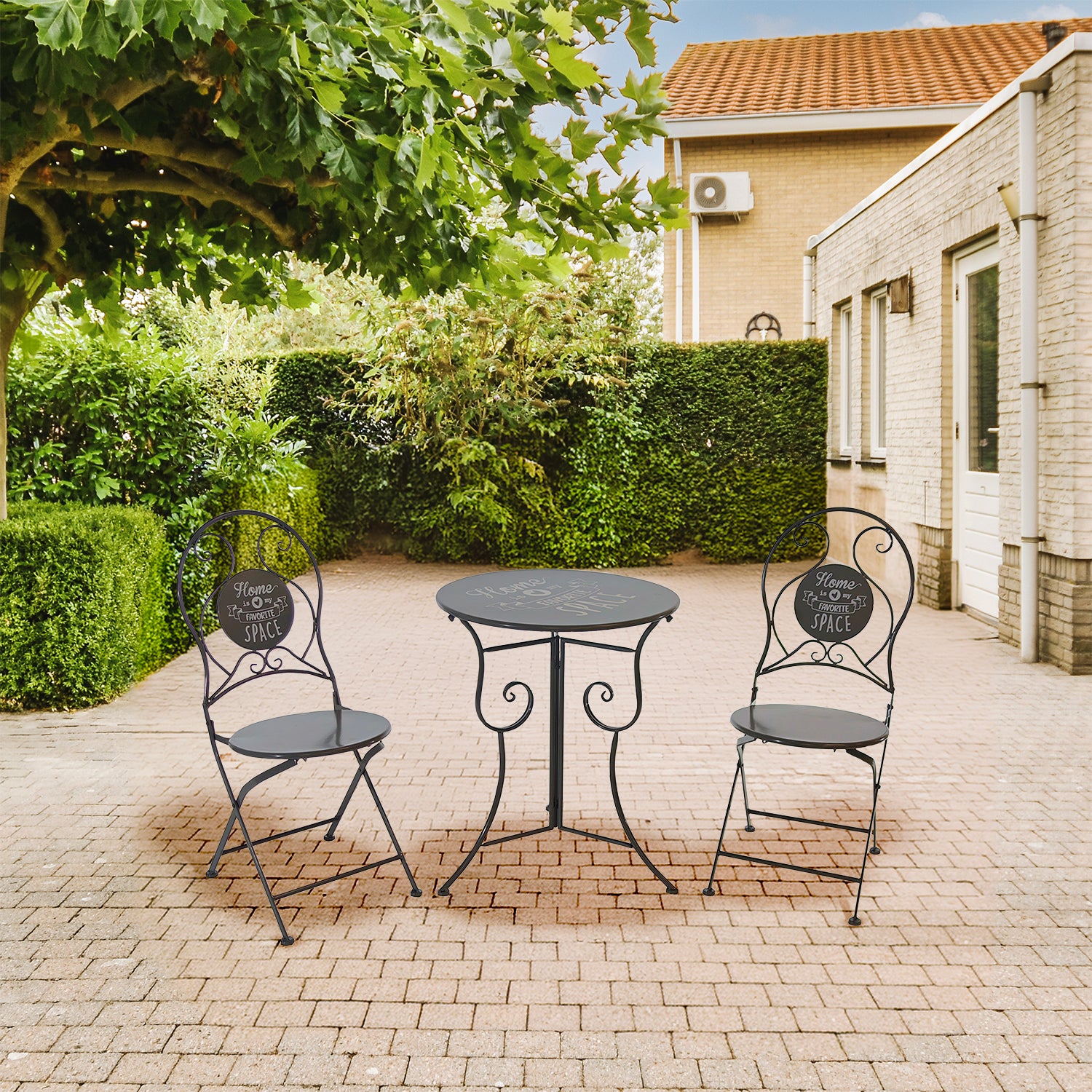 VESTIAMO CASA GIARDINO - Set giardino Bistrot tavolo rotondo 60 cm e 2 sedie in metallo Grigio - ''Home is my favorite Space''