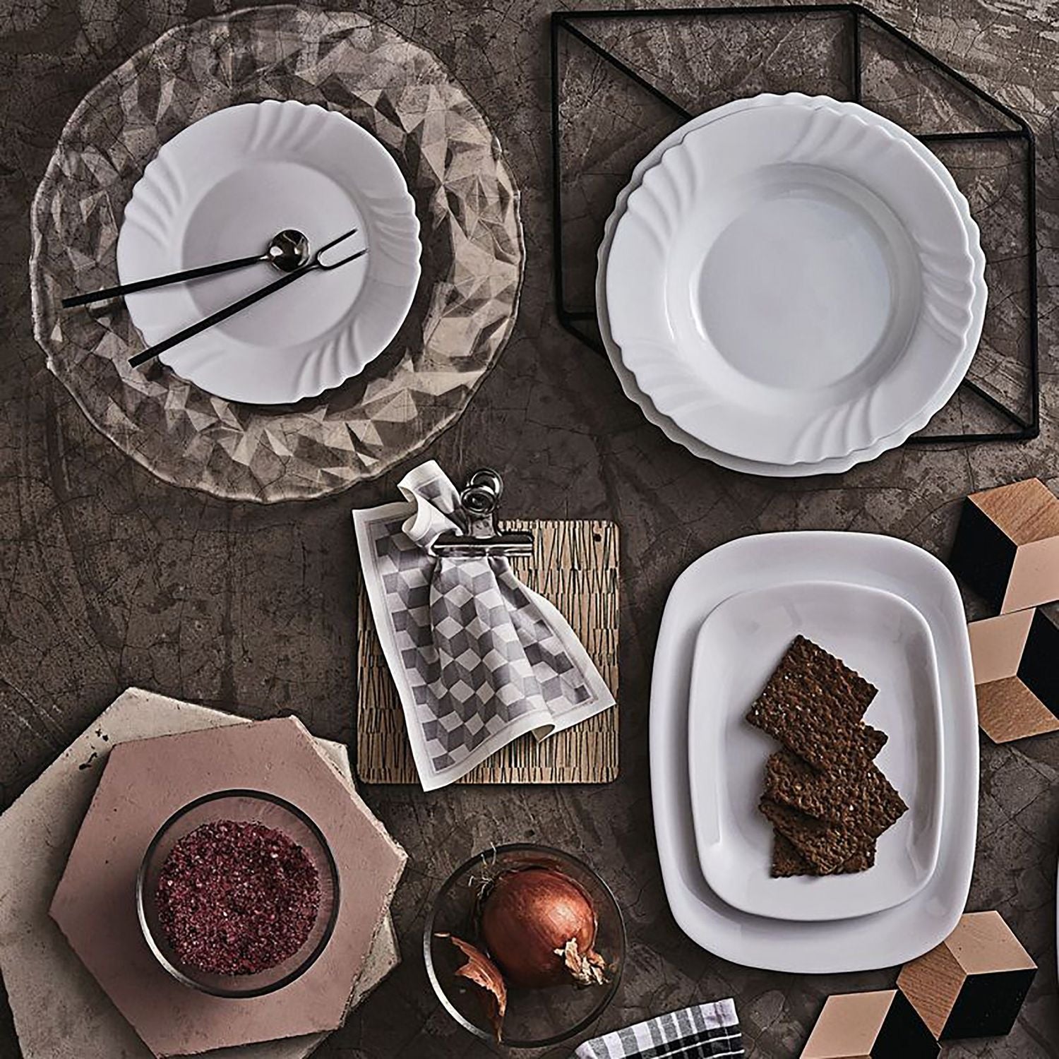 BORMIOLI - Servizio di piatti Ebro in vetro opale 19 pezzi