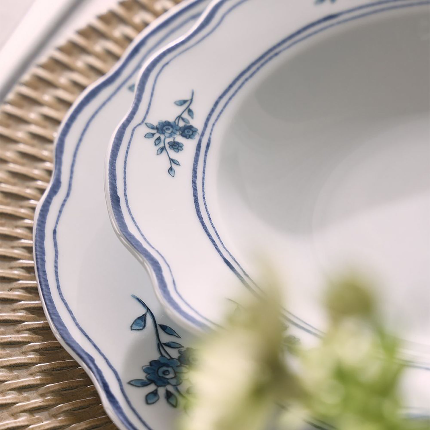 TOGNANA - Servizio di piatti Heritage Florals Blu in Porcellana Linea Cappettata  - set 18 pezzi