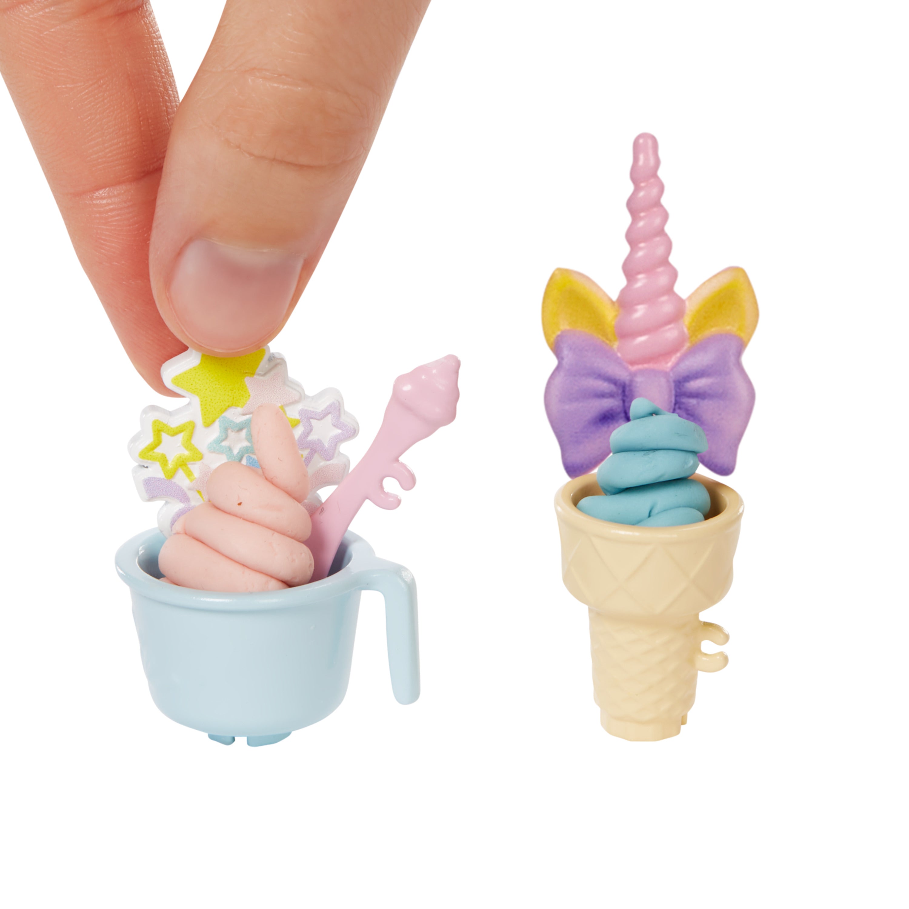 MATTEL - Barbie Ice Cream Shop Playset con Bambola e Accessori