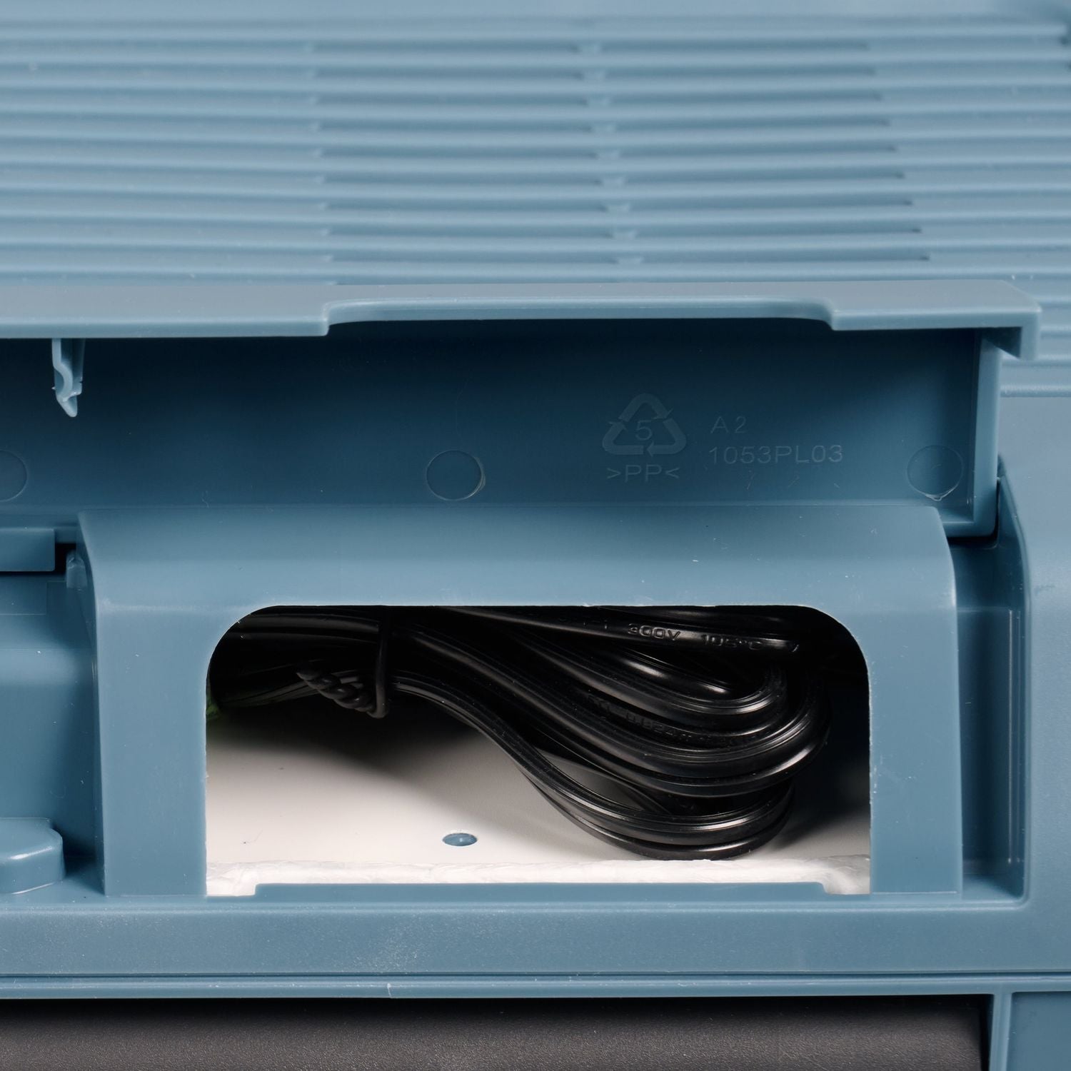 IGLOO - Frigorifero portatile termoelettrico IE24 AC/DC da 24 litri Azzurro ghiaccio