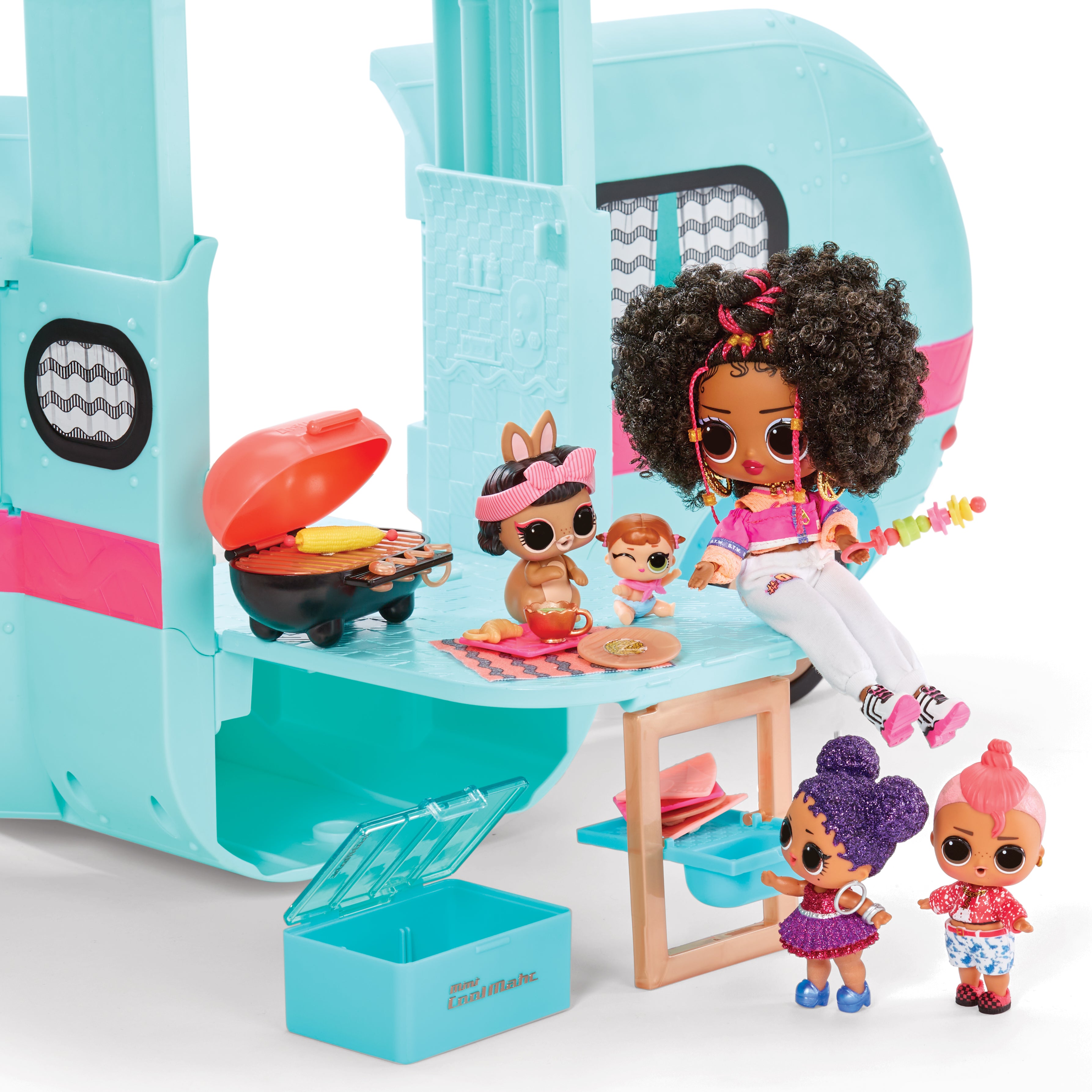 MGA ENTERTAINMENT - LOL Surprise Glam N' Go Camper - Playset 4in1 con 50+ Sorprese