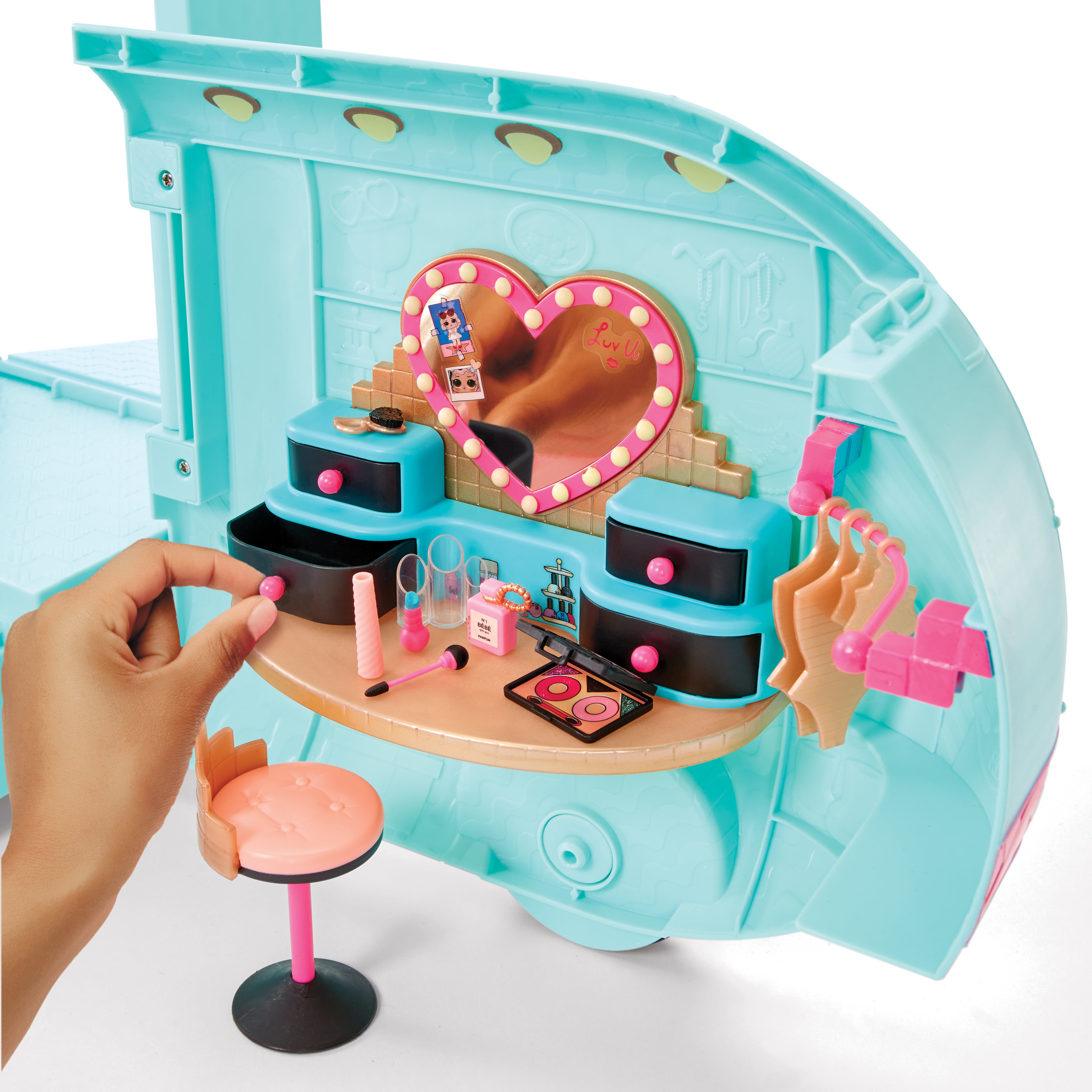 MGA ENTERTAINMENT - LOL Surprise Glam N' Go Camper - Playset 4in1 con 50+ Sorprese