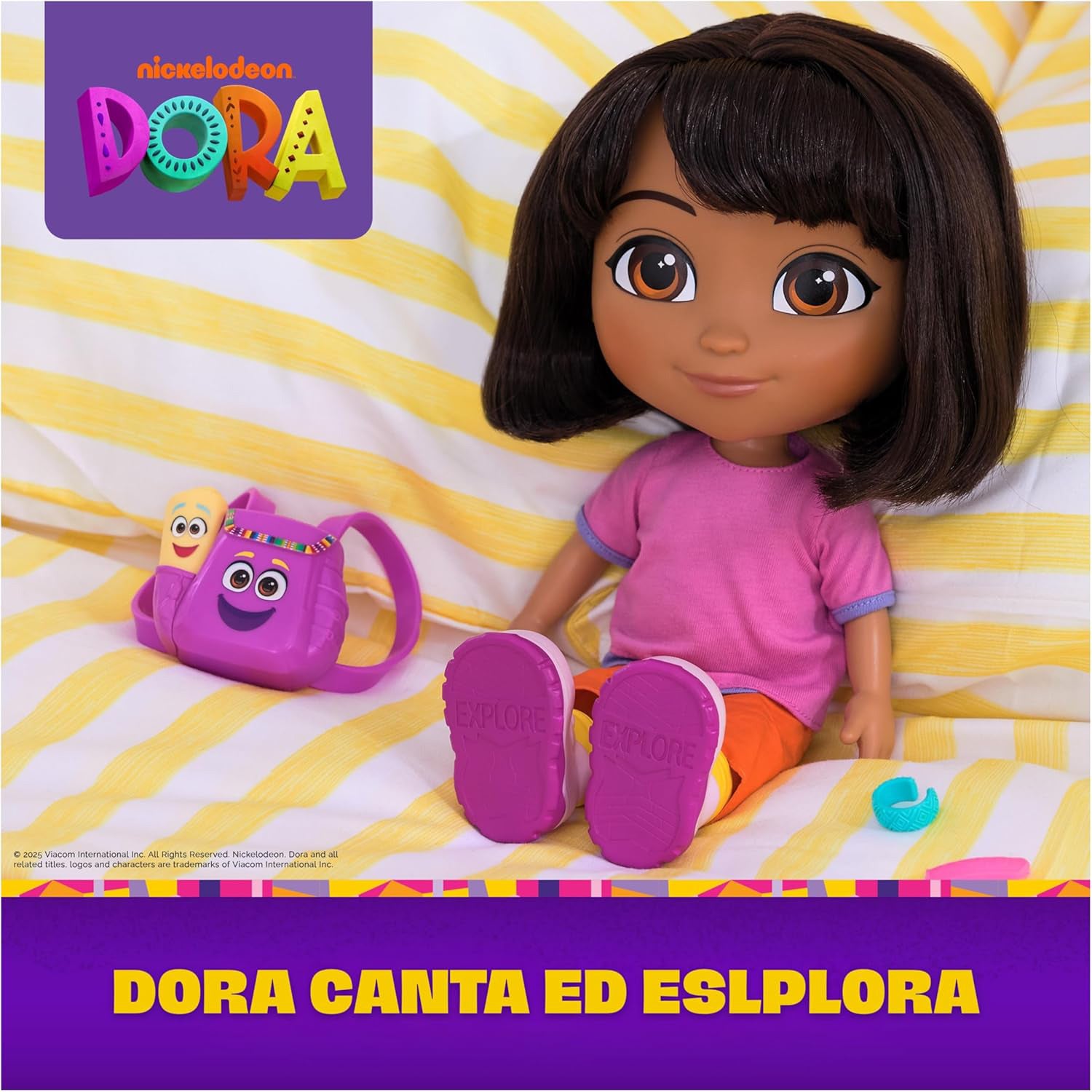 SPIN MASTER - Dora l'Esploratrice Bambola Interattiva Canta ed Esplora h30,4 cm