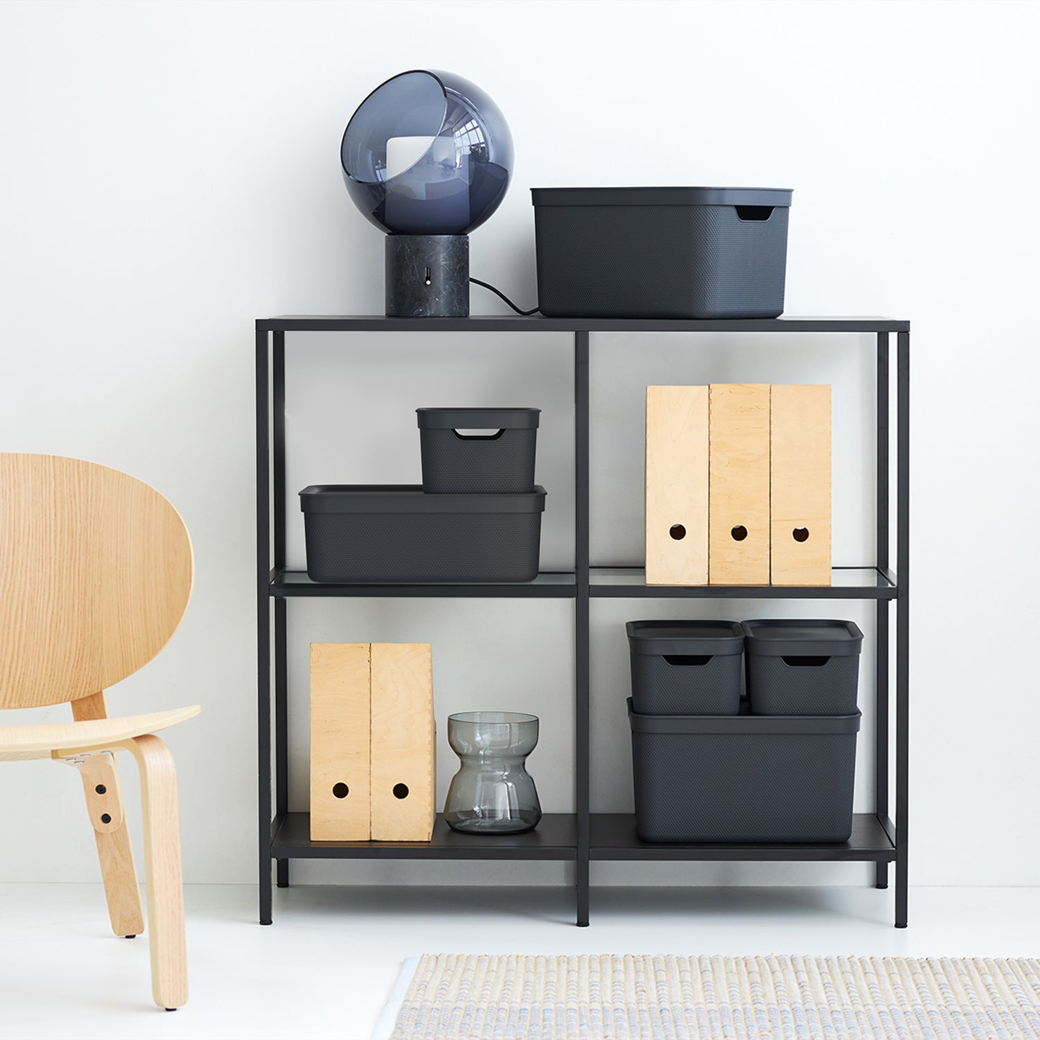 ROTHO - Contenitore Decobox Jive Effetto Tessuto Nero con Coperchio Nero 16 Litri - h20,3x36,5x26,5 cm