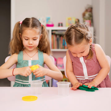 Jovi Astuccio Rosso Di Plastilina 16 Pezzi - Pasta Modellabile Morbida E Colorata Per Bambini, Ideale Per Scuola E Regalo 3+ Anni