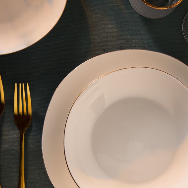 TOGNANA - Servizio di piatti Filo Oro Linea Delphi 18 pezzi in porcellana