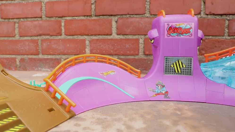 MATTEL - Hot Wheels Skate Octopark Set - Fingerboard con Rampe e Squalo