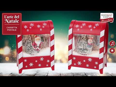 VESTIAMO CASA GRAN NATALE - Cassetta Postale Natalizia con Effetto Neve, Musica e Luci LED - h19x13,5x9,5 cm