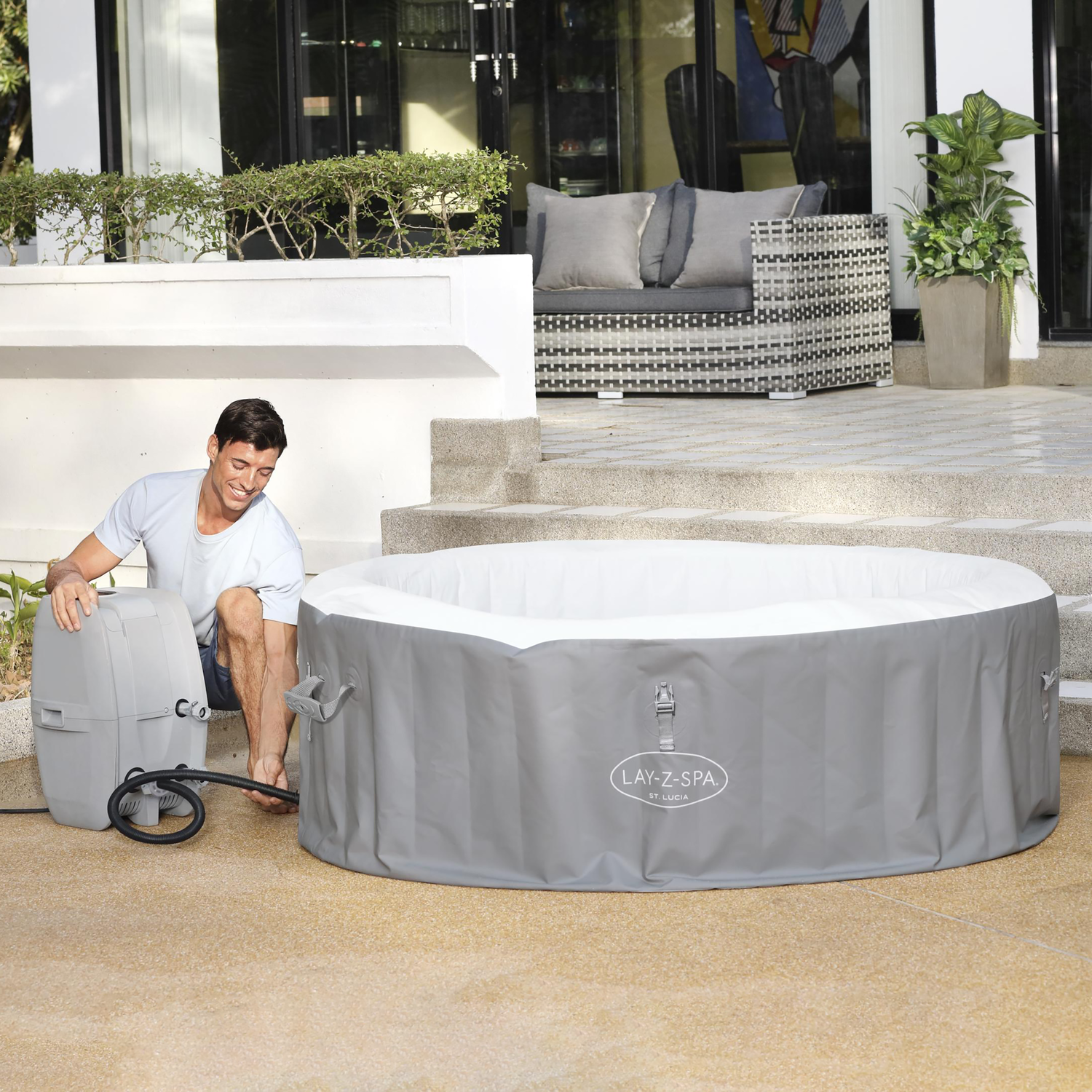 BESTWAY - Vasca Idromassaggio Lay-Z Spa fino a 3 posti colore grigio argento - altezza 66cm diametro 170cm