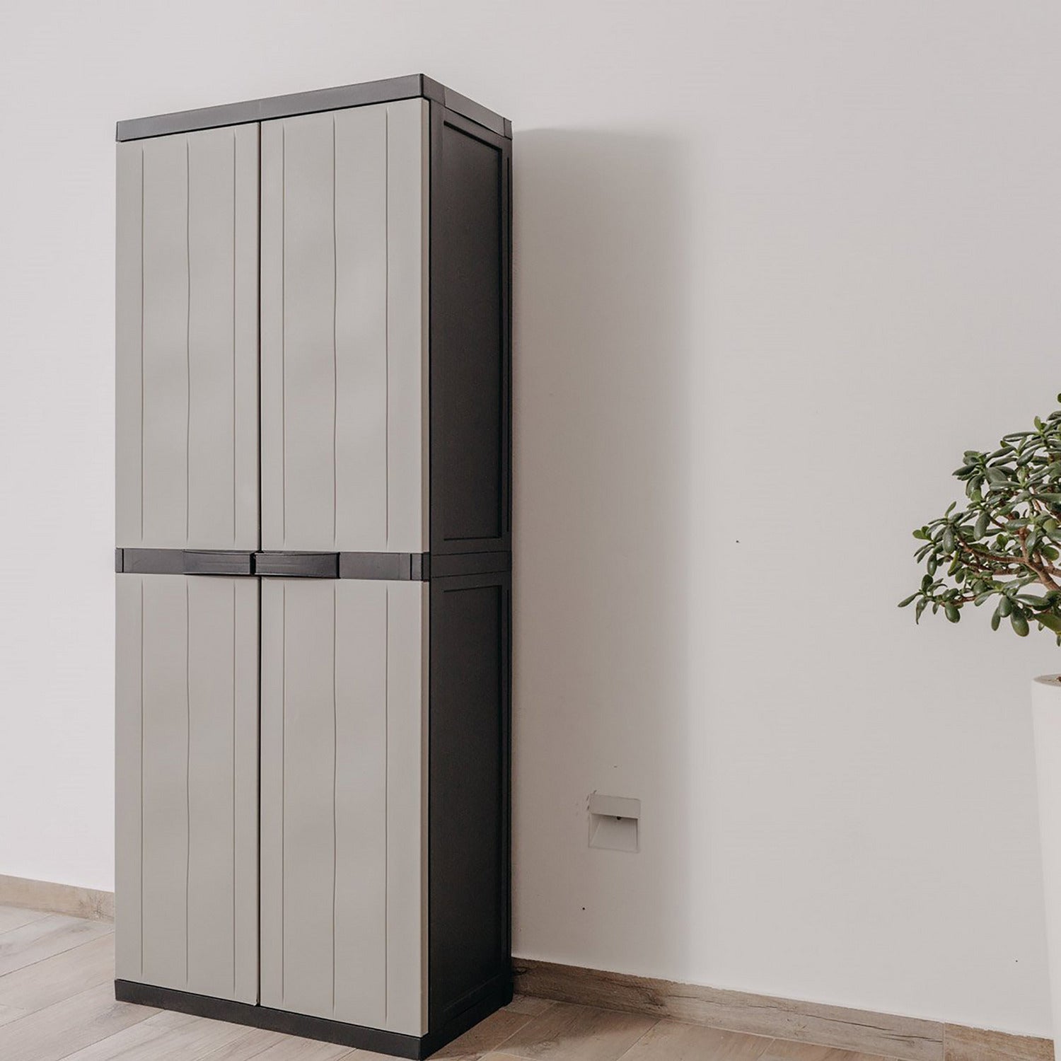 TOOMAX - Armadio Tuttopiani a 2 ante grigio tortora e nero Bios Midi - h165x65x37 cm