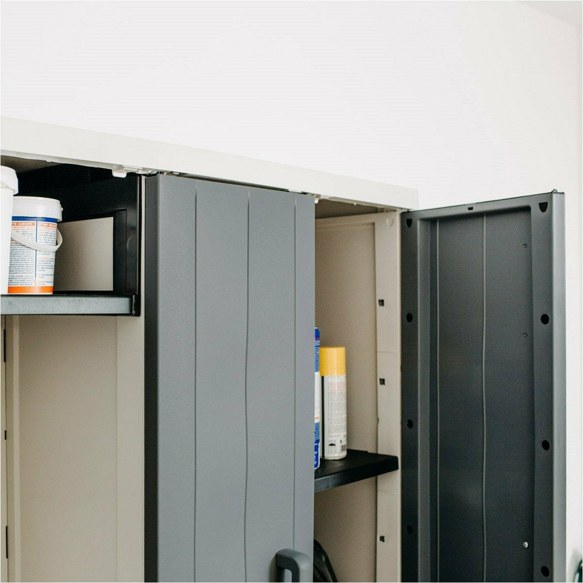 TOOMAX - Armadio 3 ante grigio Anniversary Midi - h173x97x37 cm