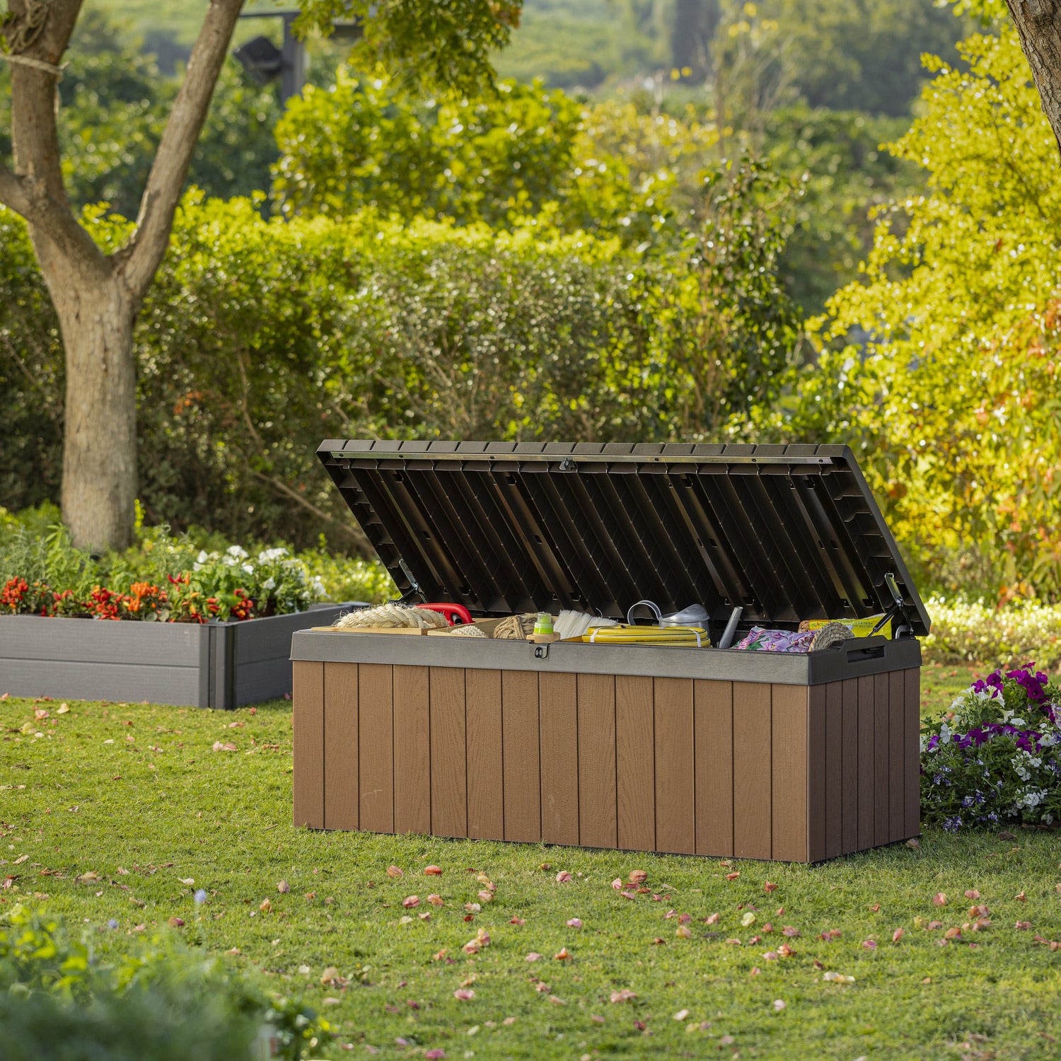 KETER - Box Attrezzi da giardino marrone Darwin 100G - h54,4x143x65,5 cm