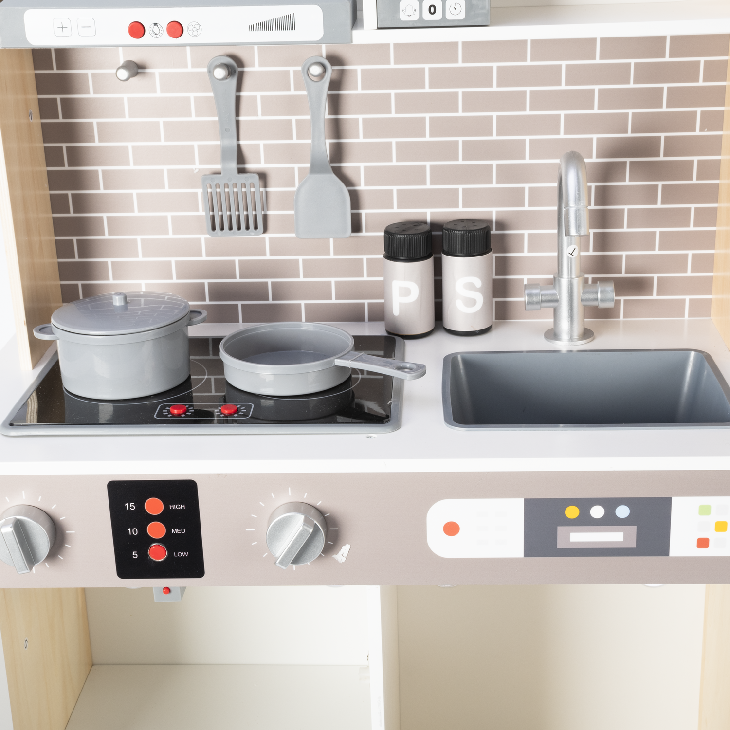 TU GIOCHI - Cucina in legno con luci e suoni reali - h110x62x30 cm